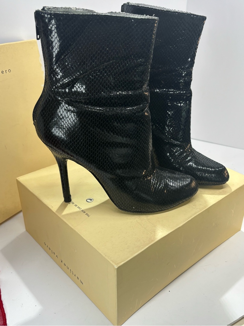Martinez Valero Black Patent Snakeskin Stiletto Ankle Boots size 7.5
